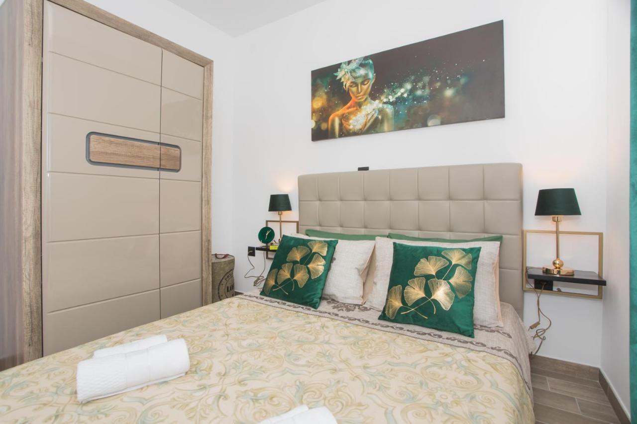 Apartmani Rispet Šibenik Esterno foto