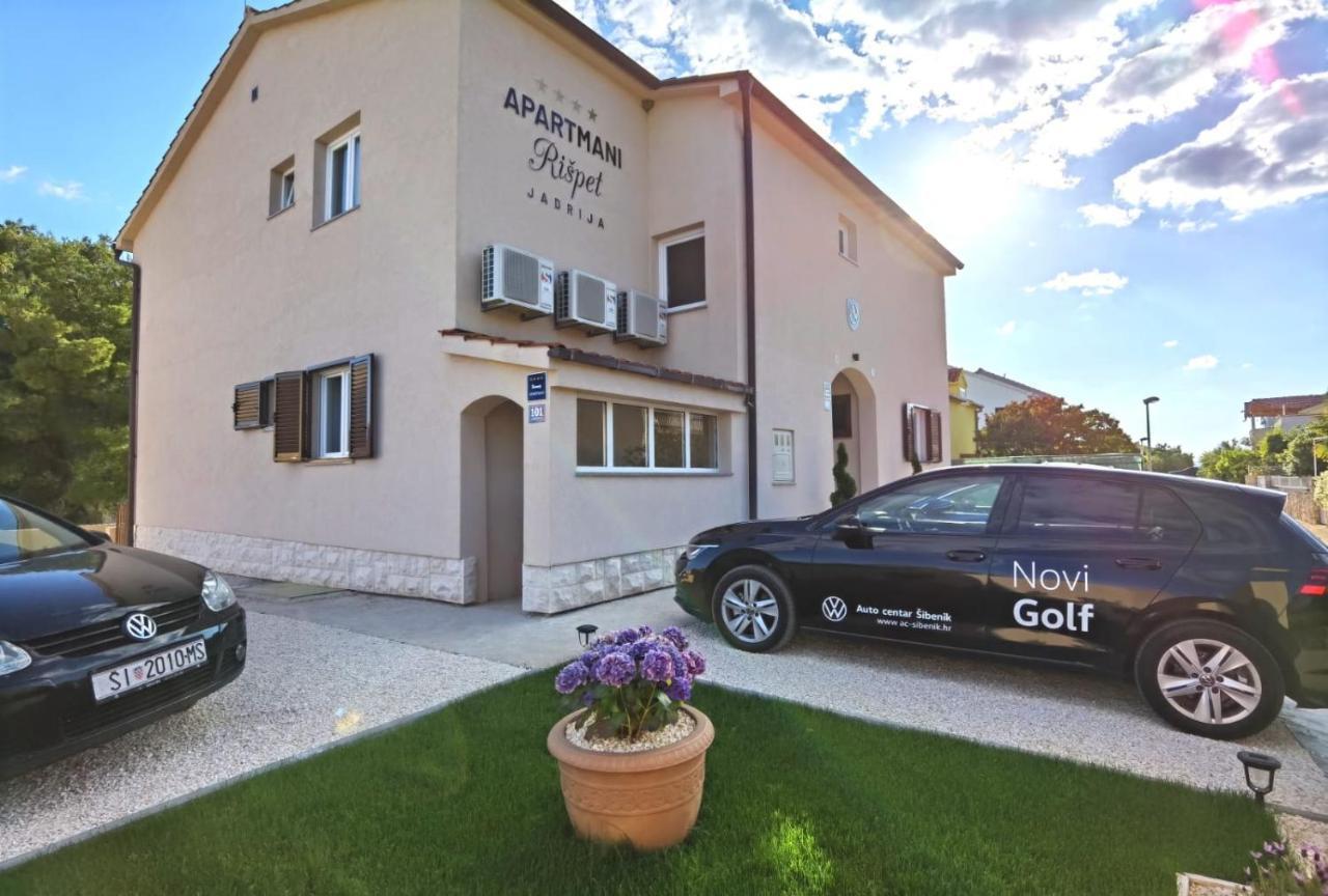Apartmani Rispet Šibenik Esterno foto